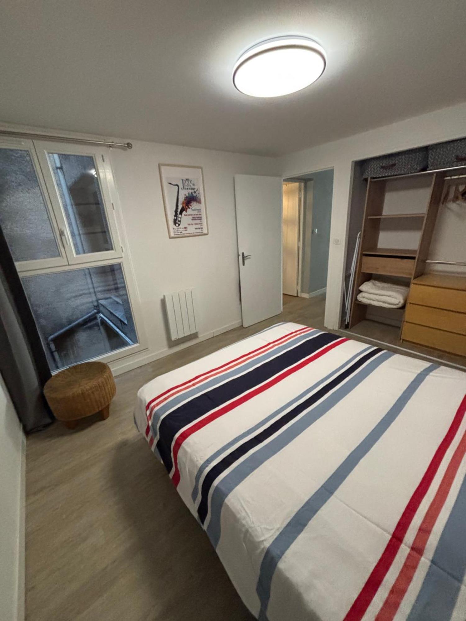 Bel Appartement Centre Ville De 푸아 외부 사진